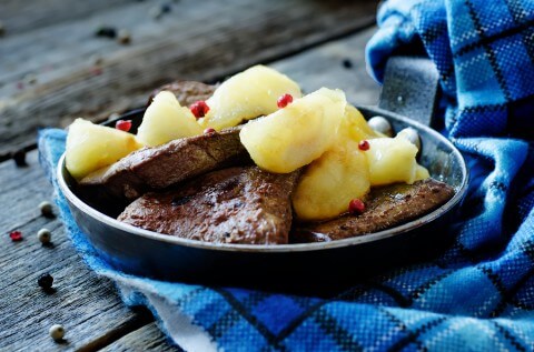 Beef Liver With Apples