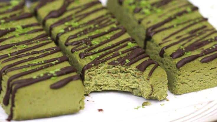 Healthy Matcha Green Tea Fudge Protein Bars
