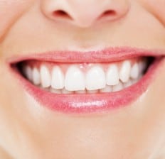 Naturally Whiten Your Teeth