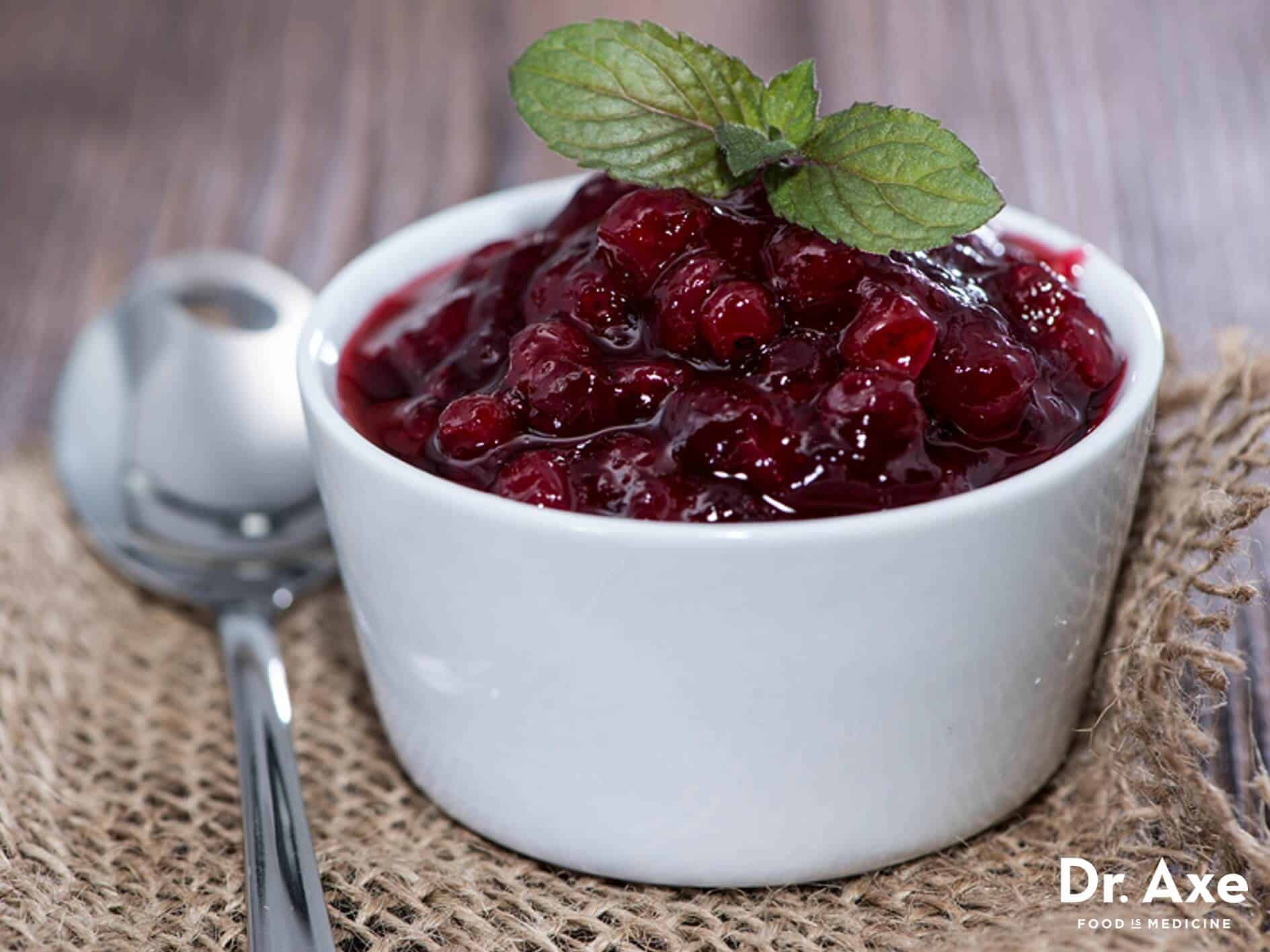 Cranberry sauce recipe with pecans - Dr. Axe