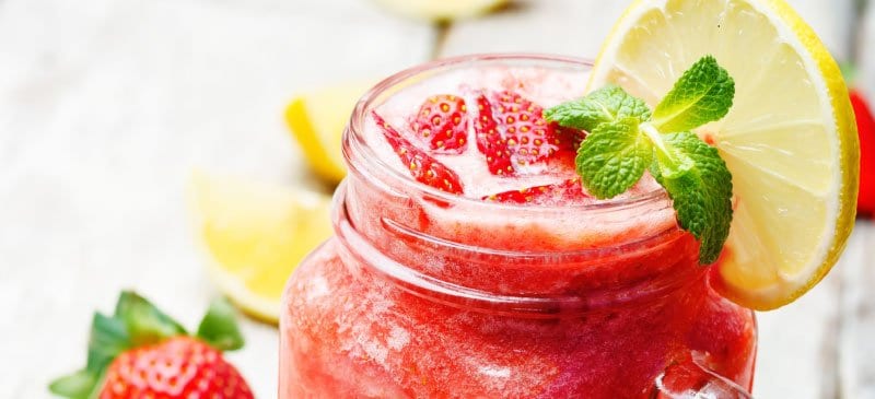 Strawberry lemonade - Dr. Axe