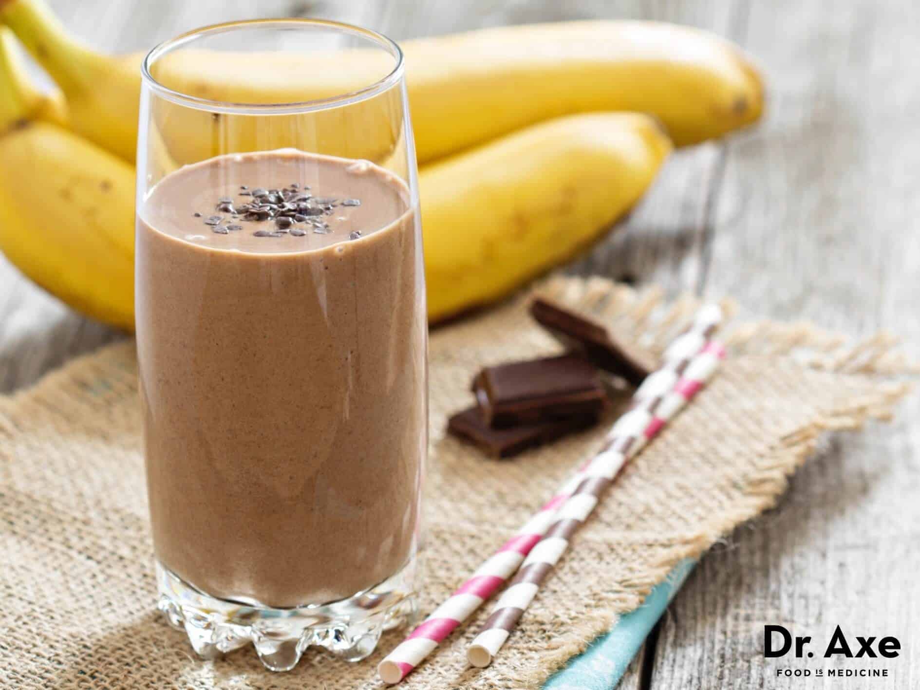 Chocolate banana nut smoothie recipe - Dr. Axe