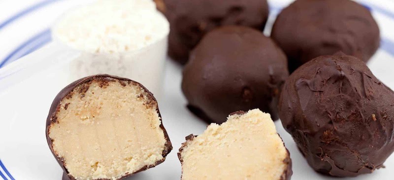 Dark chocolate protein truffles