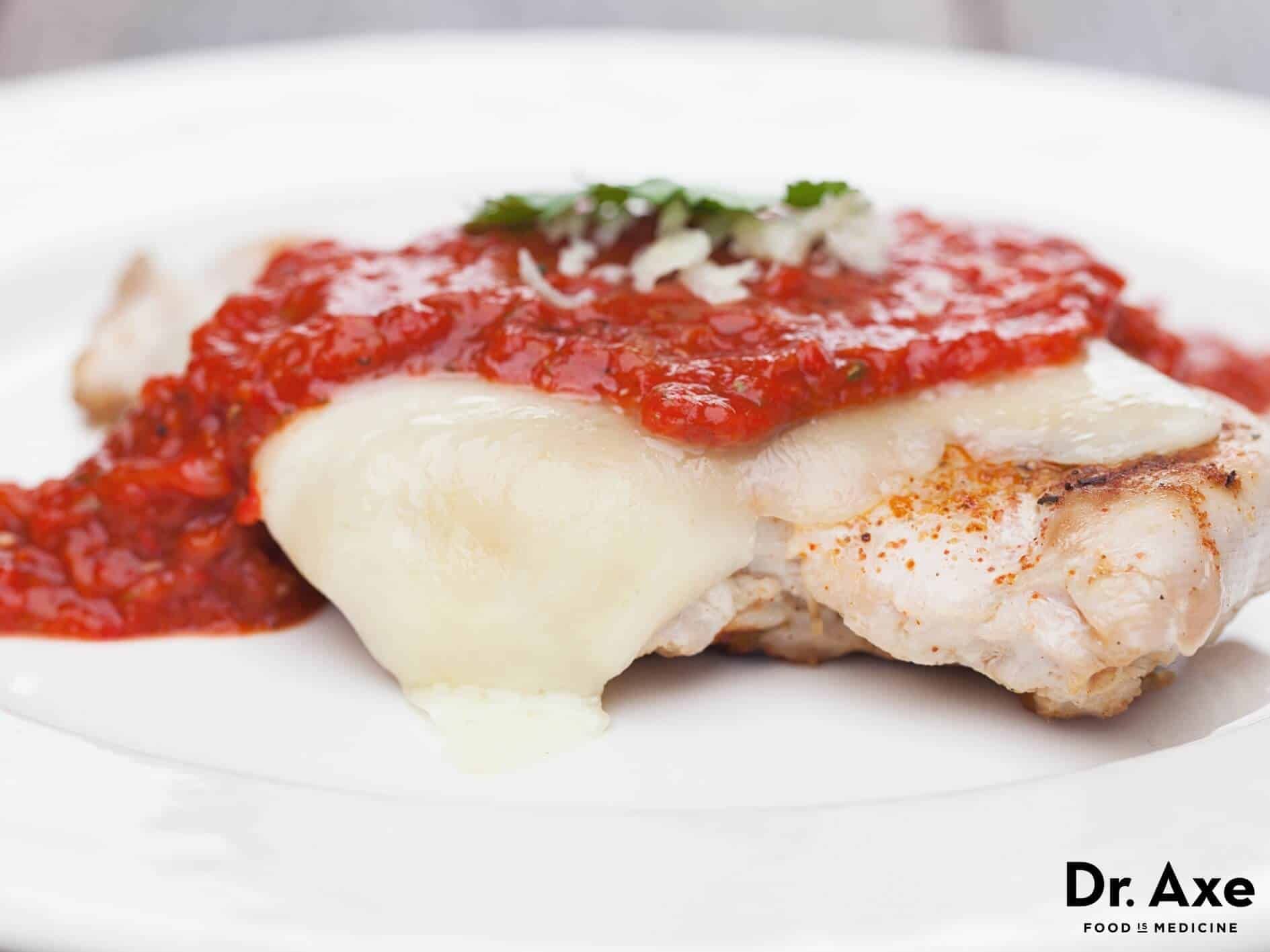 Roasted red pepper sauce with chicken recipe - Dr. Axe