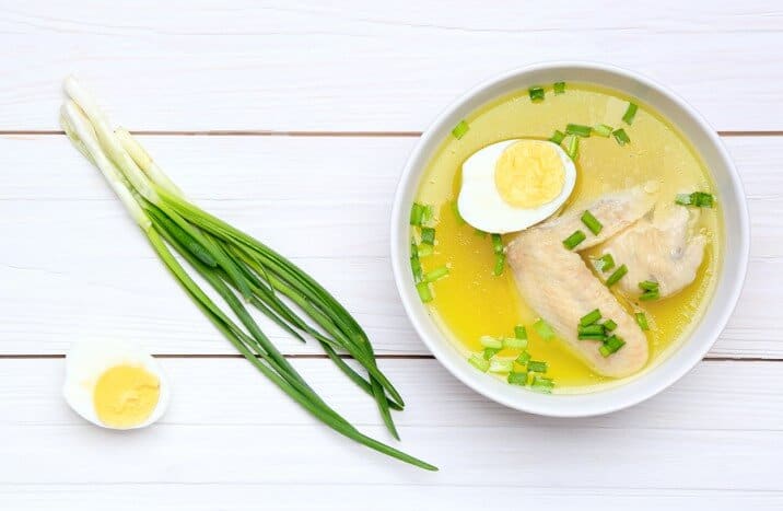 Chicken Broth With Egg And Green Onions