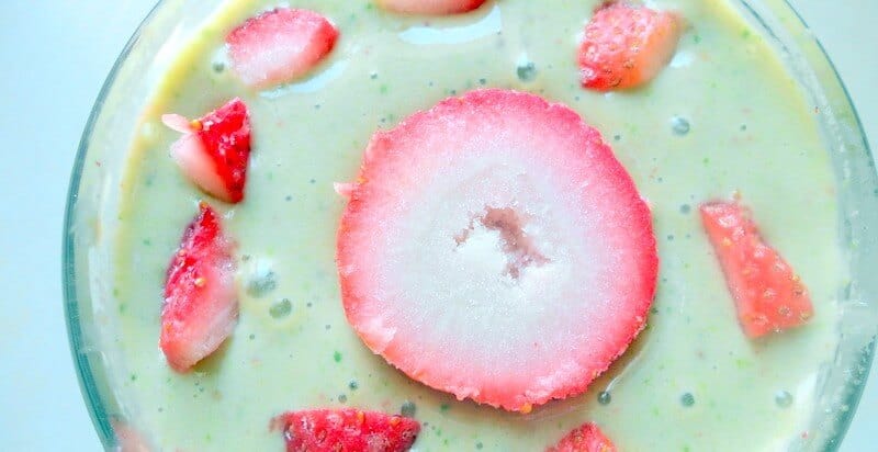 Lean Green Strawberry smoothie 