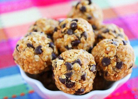 No-Bake Granola Energy Bites
