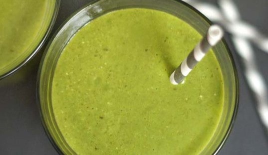 Green lactation smoothie 