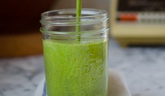 Green SuperFood Morning Smoothie 