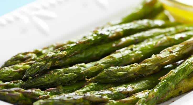ASPERGE VOEDING, GEZONDHEIDSVOORDELEN EN RECEPTEN Asparagus Tapas with Red Pepper Sauce Recipe - ASPERGE VOEDING, GEZONDHEIDSVOORDELEN EN RECEPTEN