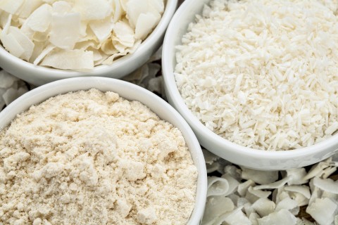 bowls of coconut flour and flakes
