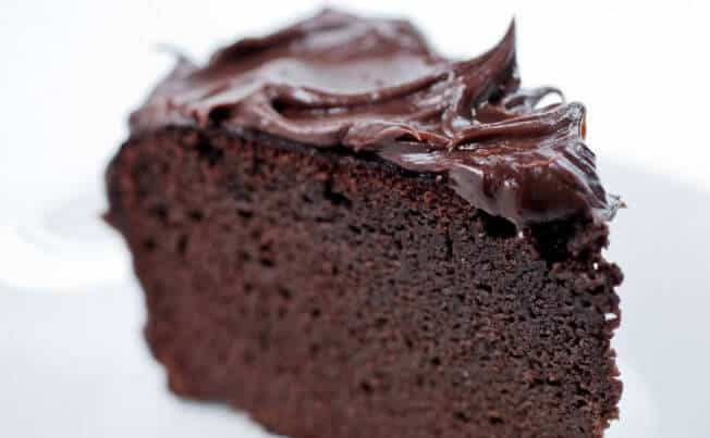 Naked chocolate cake