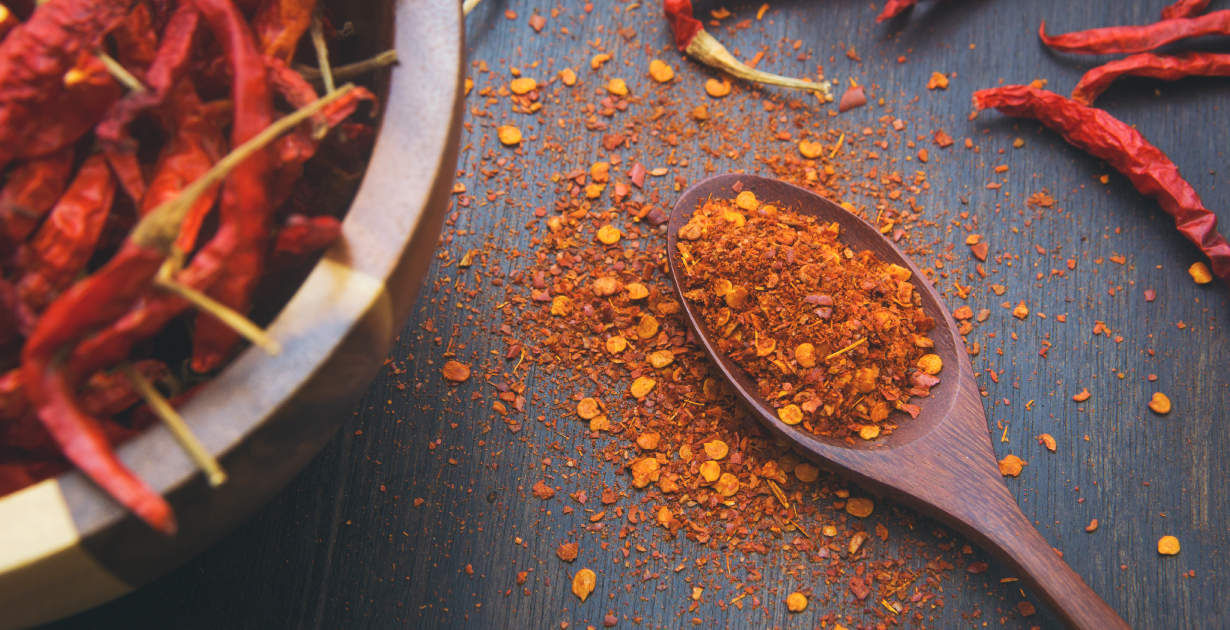 Cayenne Pepper Benefits, Nutrition, Uses and Recipes - Dr. Axe