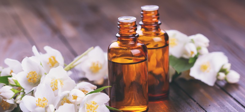 Jasmine Oil Uses Benefits Including for Stress Mood Dr. Axe