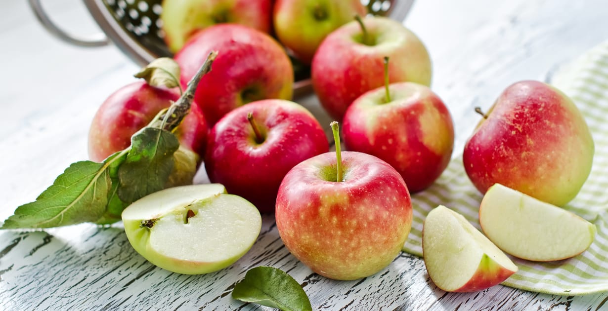 Apples: Benefits, nutrition, and tips
