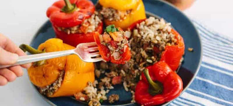 Stuffed peppers with rice - Dr. Axe