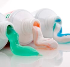 Triclosan - Dr. Axe