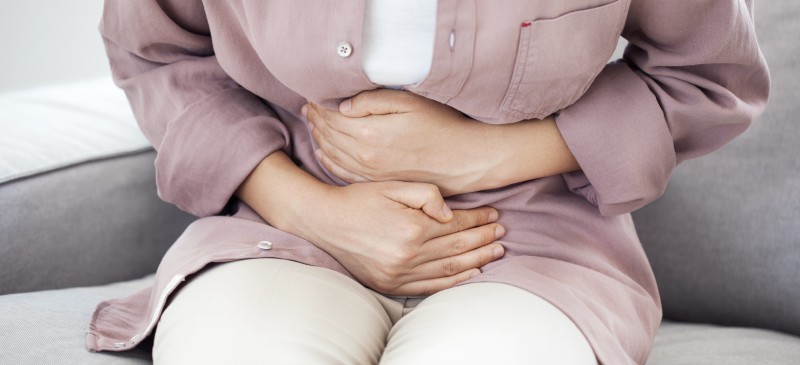 Crohn's disease symptoms - Dr. Axe