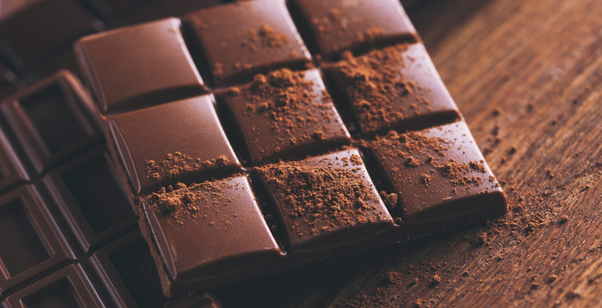 9 Benefits of Dark Chocolate and Nutrition, Recipes, Side Effects ...