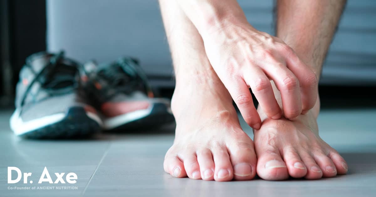 Athlete's Foot Causes, Symptoms and Natural Treatments - Dr. Axe