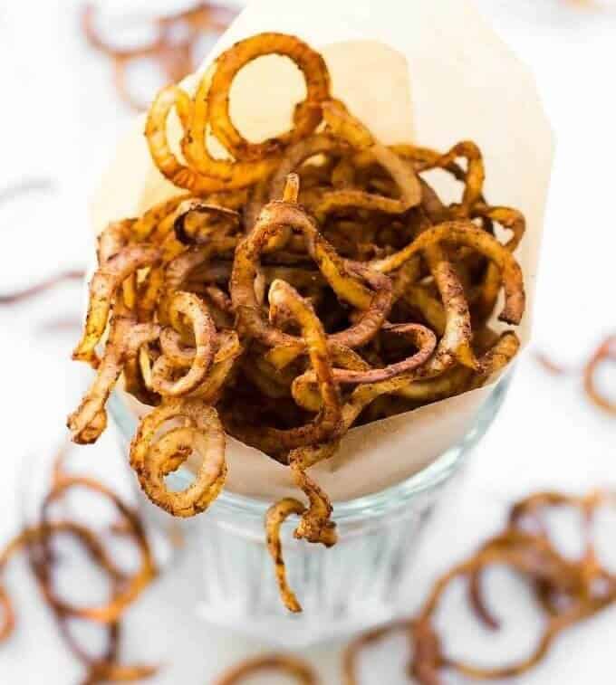 Healthy Oil-Free Baked Curly Fries