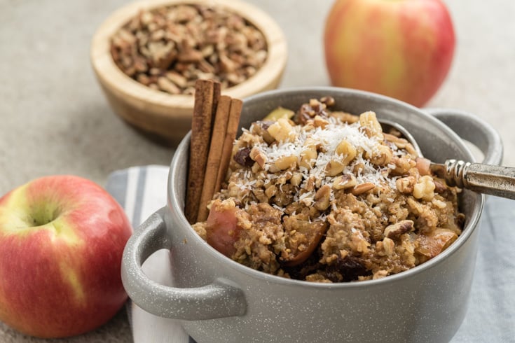 Apple cinnamon baked oatmeal recipe - Dr. Axe