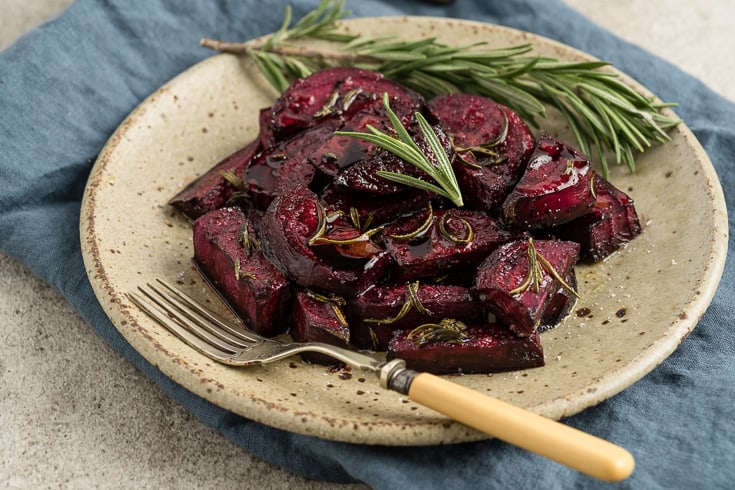 Roasted beets recipe - Dr. Axe