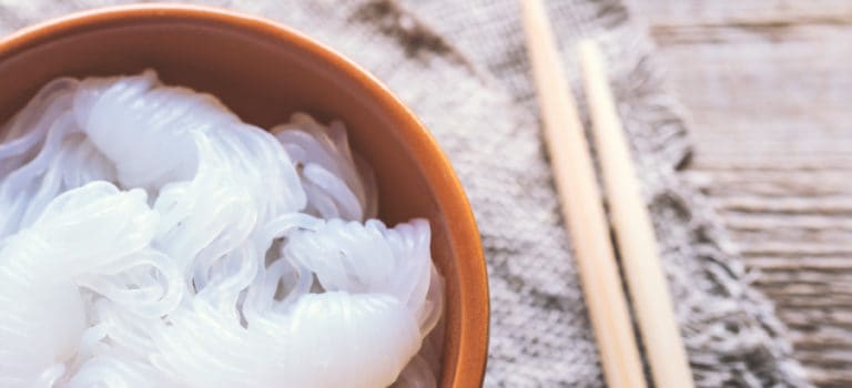 Shirataki Noodles: Benefits of Zero-Calorie Noodles - Dr. Axe