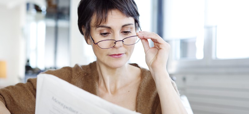 https://draxe.com/wp-content/uploads/2018/01/Presbyopia_Header.jpg