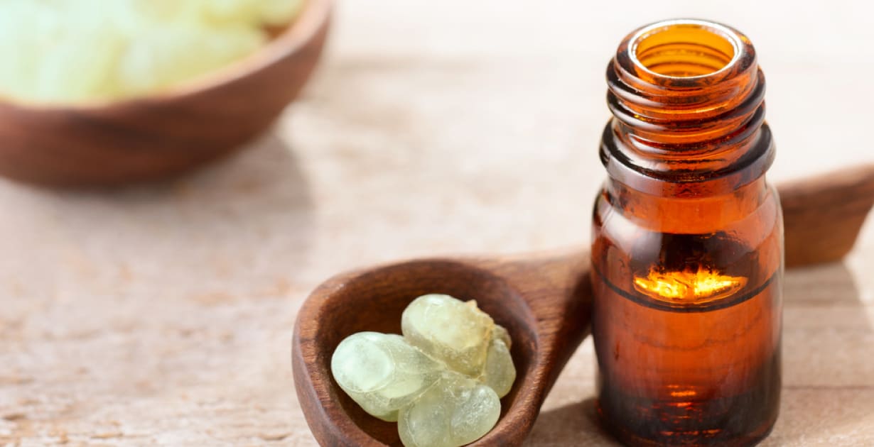 What Is Aromatherapy? Benefits, Uses and How to Do It - Dr. Axe