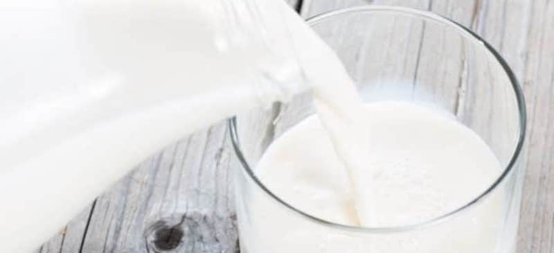 Raw Milk: Benefits vs. Dangers, Nutrition, Side Effects - Dr. Axe