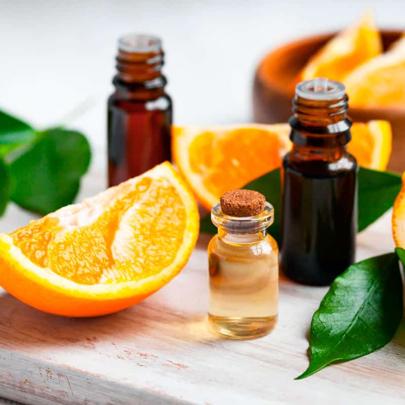 12 Ways to Use Orange Essential Oils