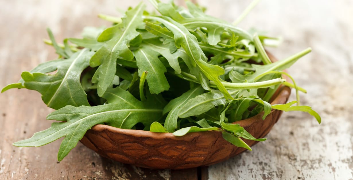 Arugula Nutrition Benefits And Salad Recipes Dr Axe