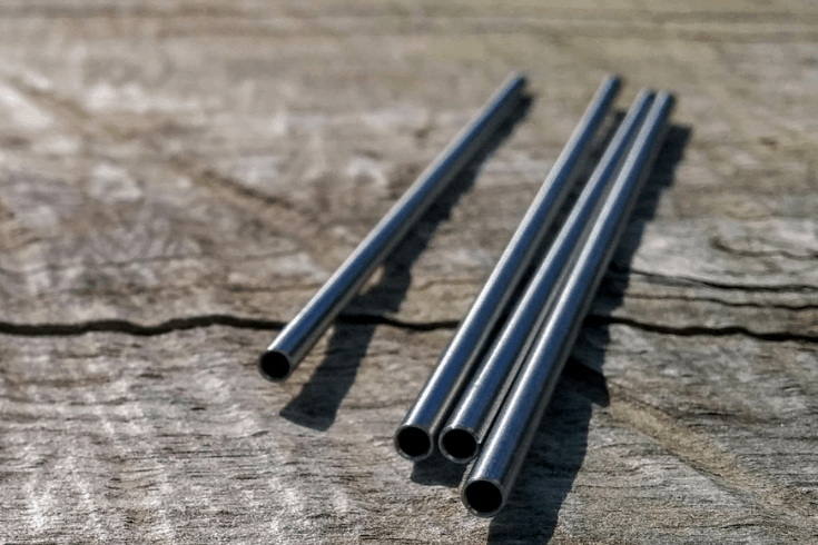Healthy holiday gift guide reusable straws - Dr. Axe