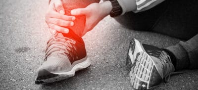 Sprains and Strains Symptoms, Causes & Treatment - Dr. Axe