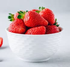 Strawberry nutrition - Dr. Axe