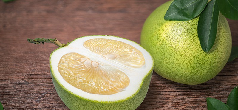 Pomelo fruit - Dr. Axe