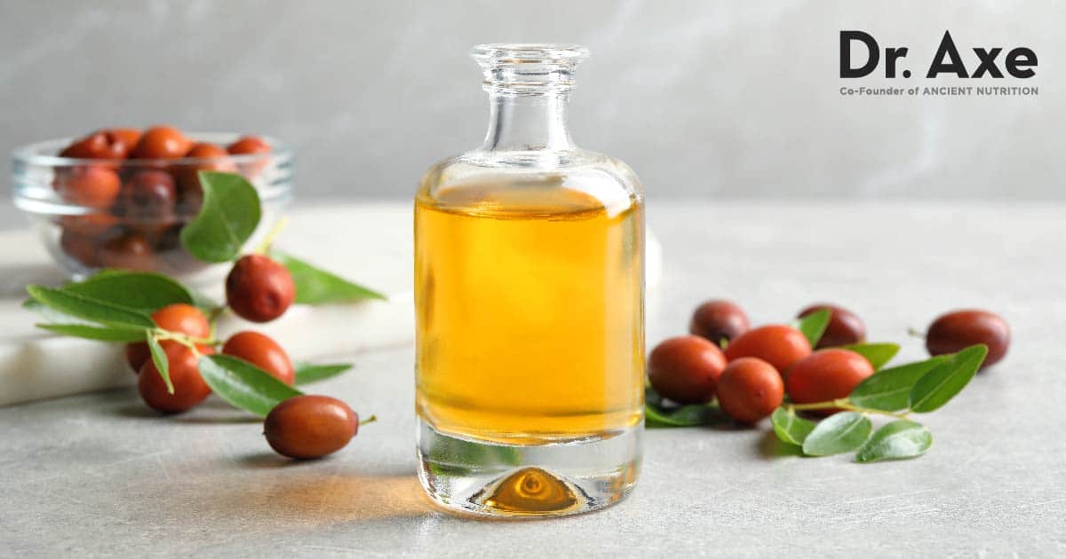 11 Benefits of Jojoba Oil for Skin & Hair - How to Use Jojoba Oil