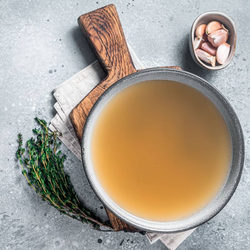 Bone broth fast - Dr. Axe
