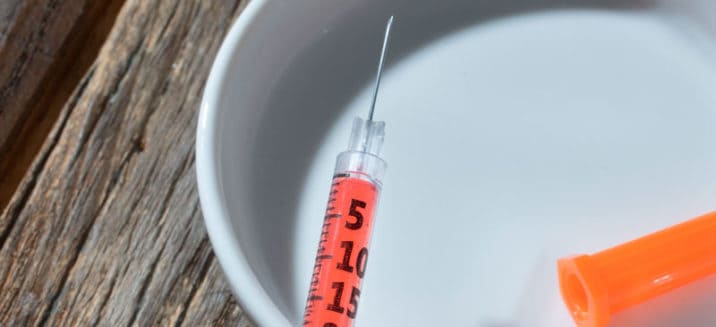 B12 Shots: Vitamin B12 Injections Benefits, Uses, Risks - Dr. Axe