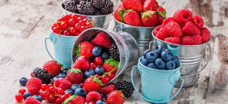 12 Healthiest Berries To Eat And Their Benefits - Dr. Axe