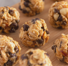Peanut butter protein balls